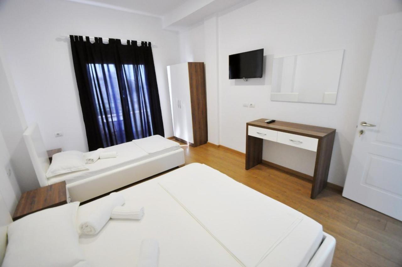 Hotel Grand G&T Škalngur Esterno foto