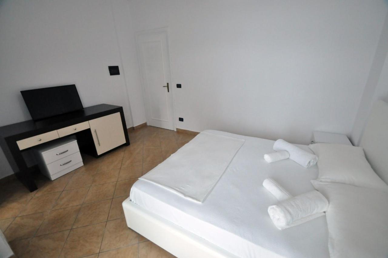 Hotel Grand G&T Škalngur Esterno foto