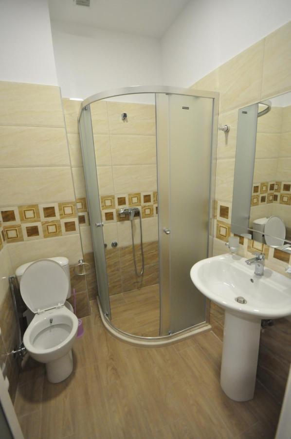 Hotel Grand G&T Škalngur Esterno foto