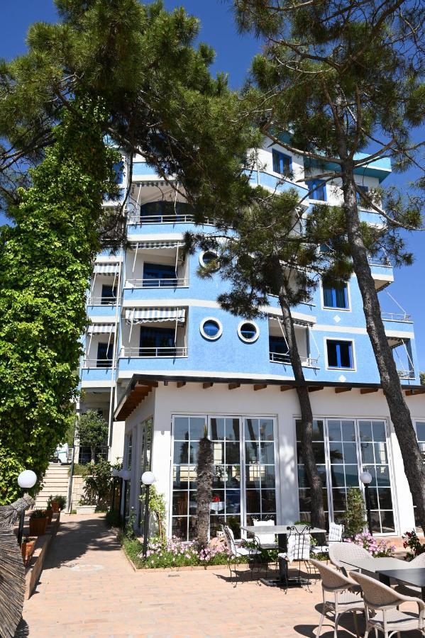 Hotel Grand G&T Škalngur Esterno foto