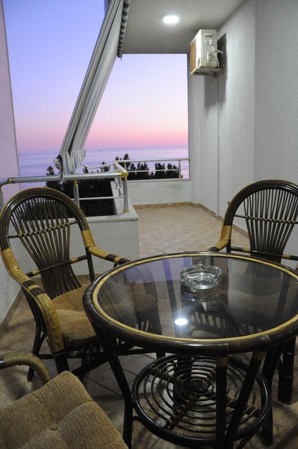 Hotel Grand G&T Škalngur Esterno foto