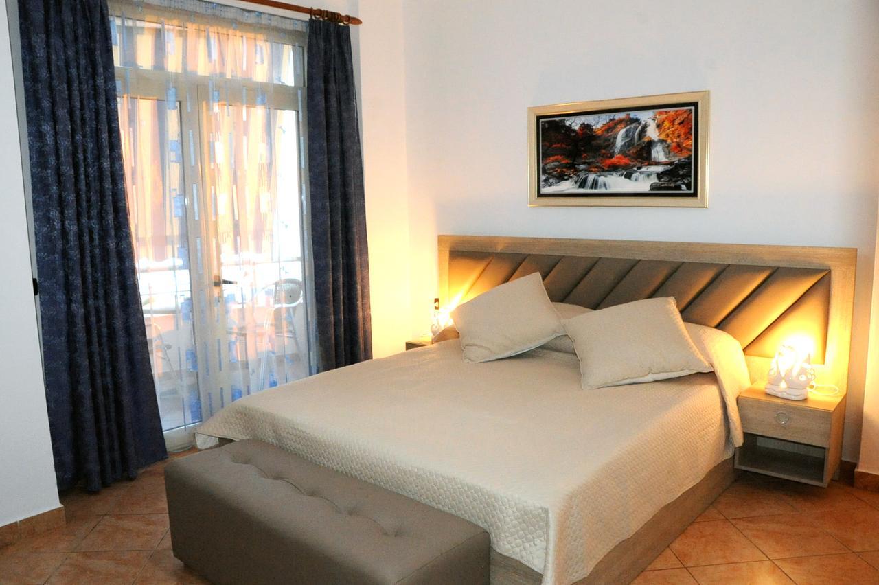Hotel Grand G&T Škalngur Esterno foto