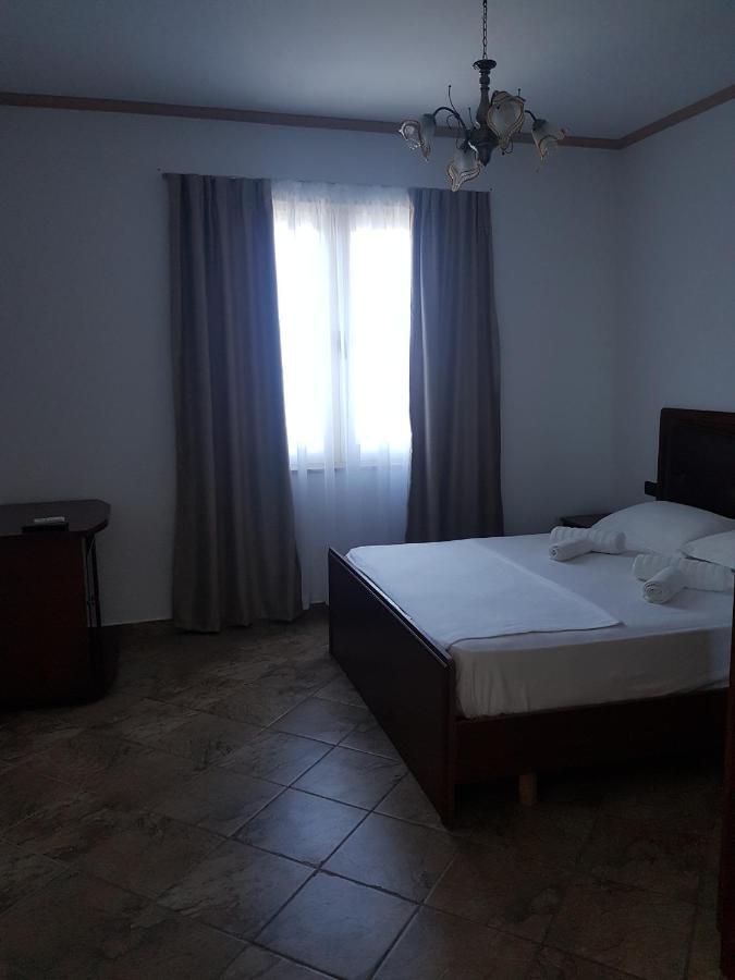 Hotel Grand G&T Škalngur Esterno foto